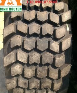 Lốp xe xúc lật 16.9-24 BKT Ấn Độ 2